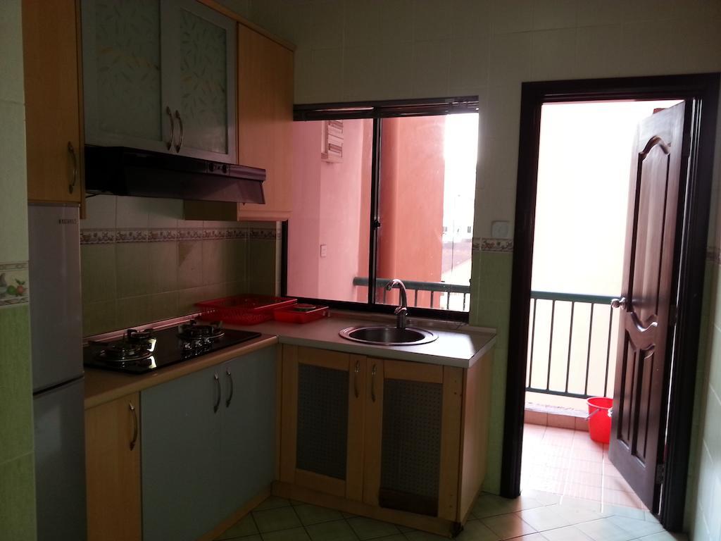 Dorcas Service Apartment - Marina Court Kota Kinabalu Habitación foto