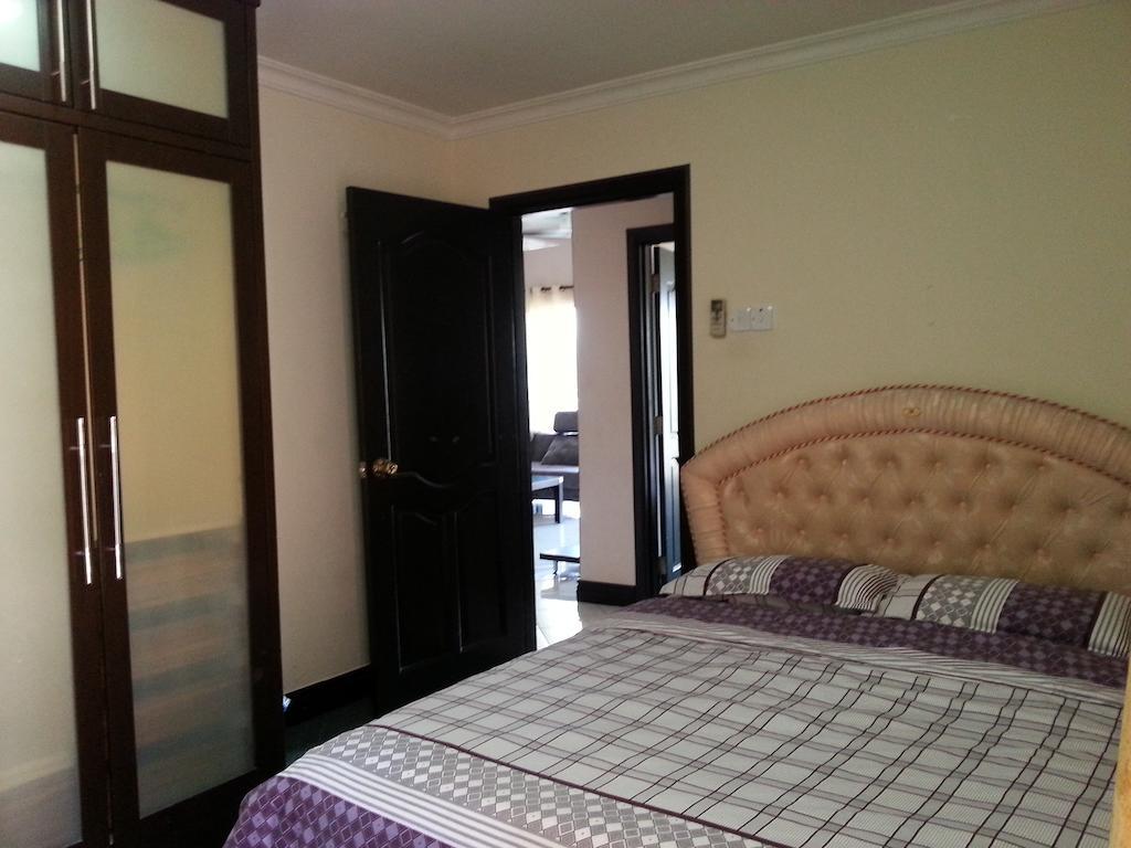 Dorcas Service Apartment - Marina Court Kota Kinabalu Habitación foto